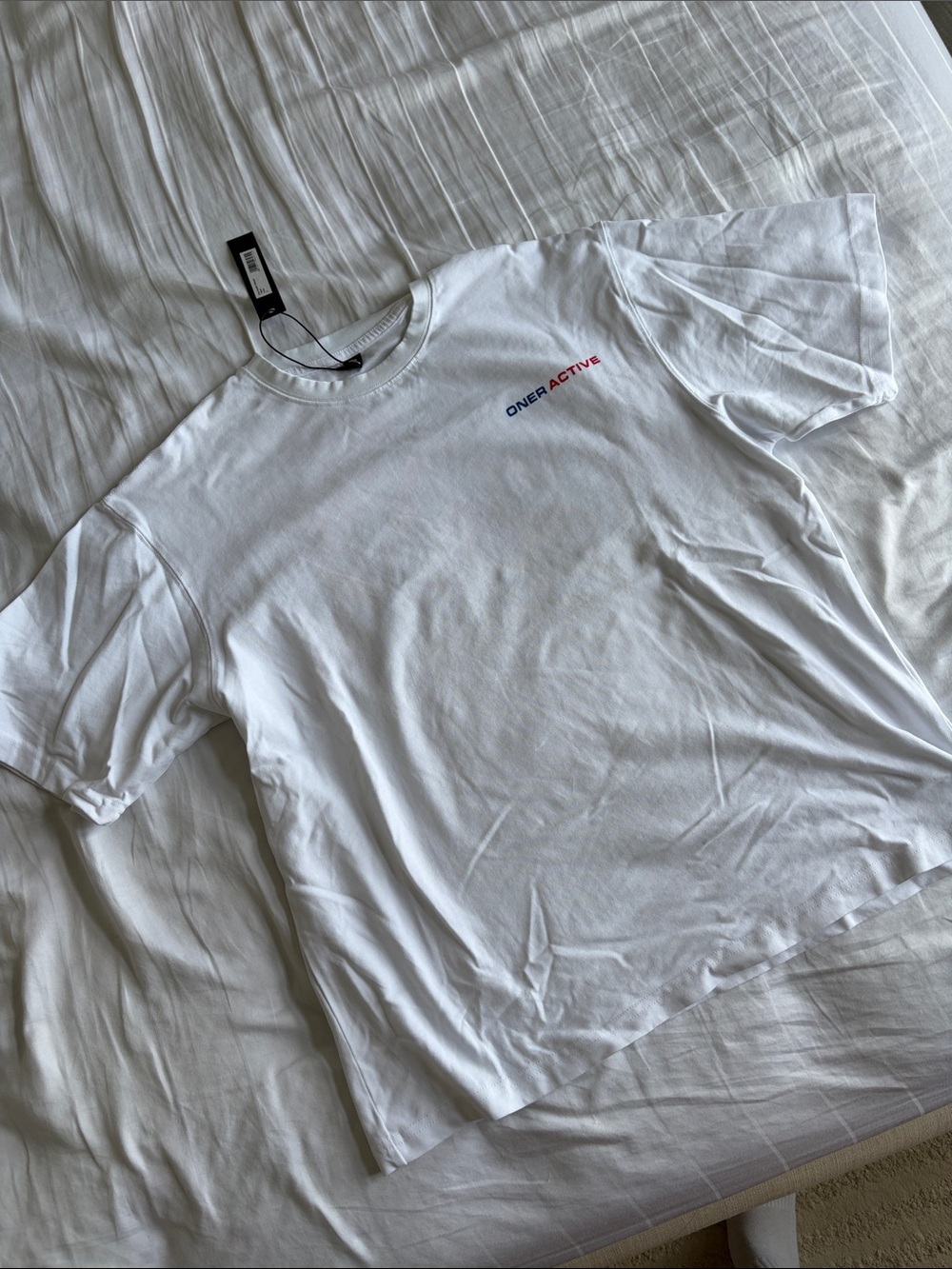 Oner Active Kelly Matthews collab graphic washed tshirt